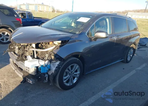 2024 Toyota Sienna Platinum from USA, damaged, VIN 5TDESKFC0RS137821